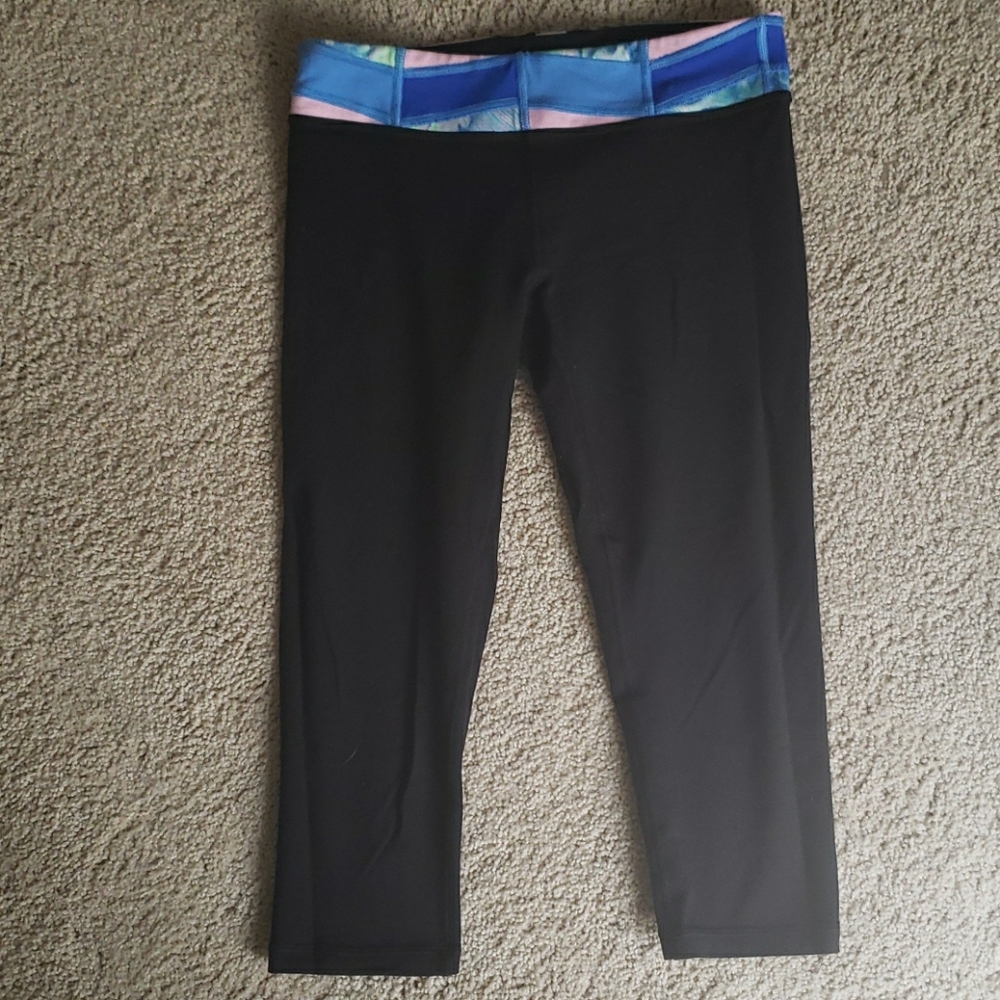 Reversible calf length leggings from Ivivva